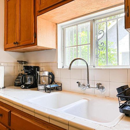 Cubier - Comfortable 1-Bedroom Home - Hc1-Win 로스앤젤레스 외부 사진